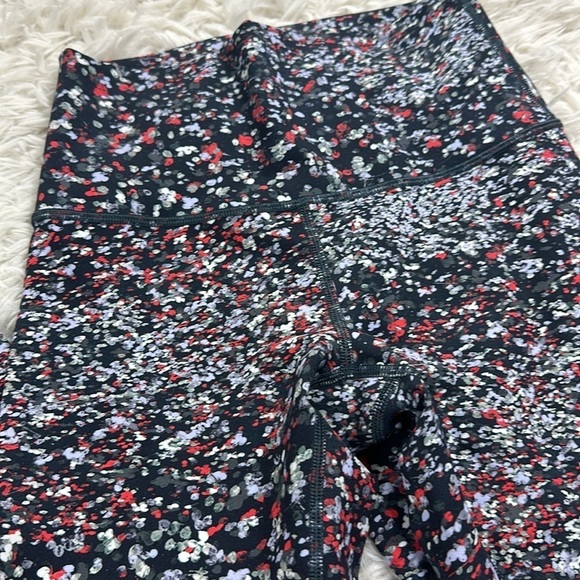 Lululemon Wunder Under High-Rise Tight 28" *Luxtreme Water Blossom Multi - Picture 2 of 5